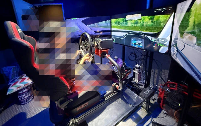 マウントイン ドライブシミュレーター