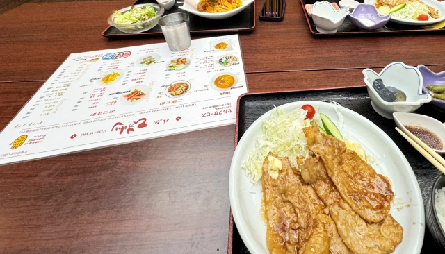 パラダイスヒルズ 食事
